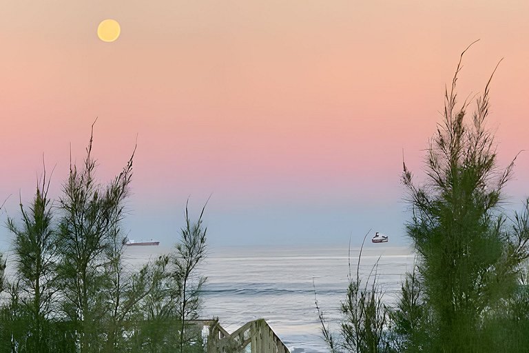 Beachfront - Villa Sayuri 1