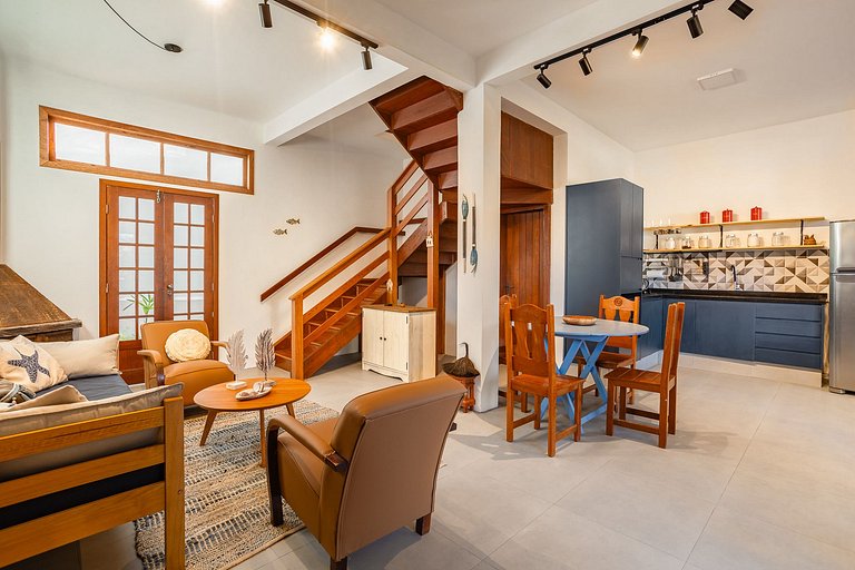 Casa Azul na Barra de Ibiraquera