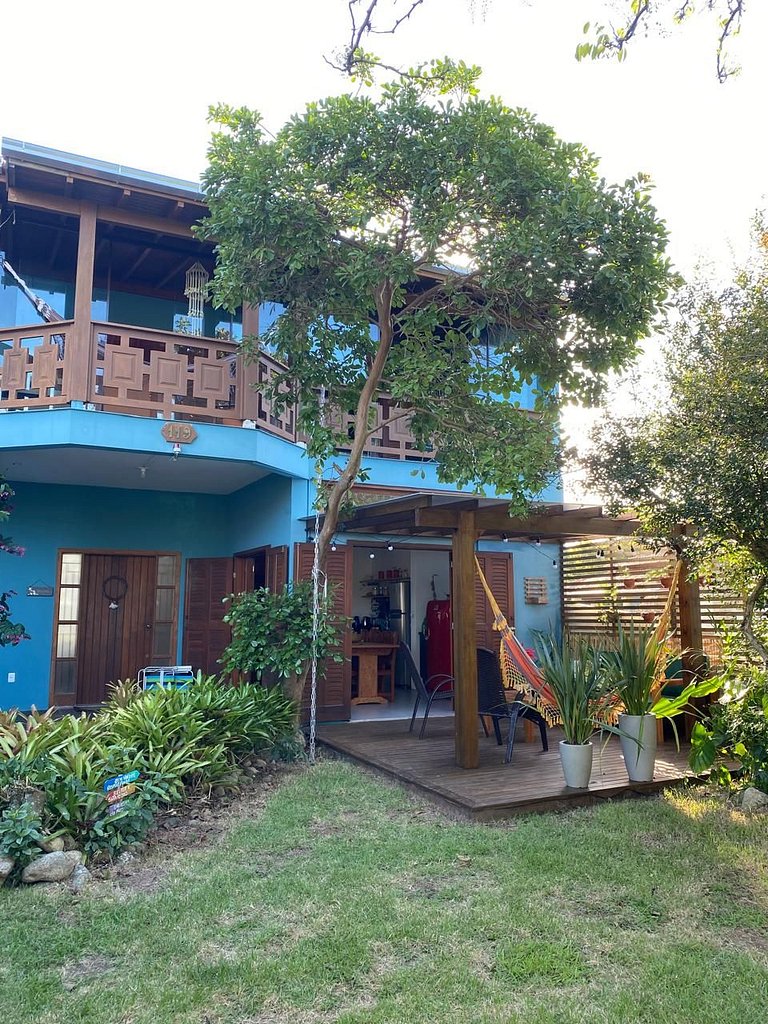 Casa Azul na Barra de Ibiraquera
