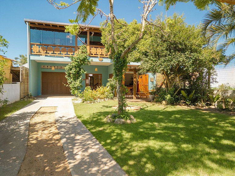 Casa Azul na Barra de Ibiraquera