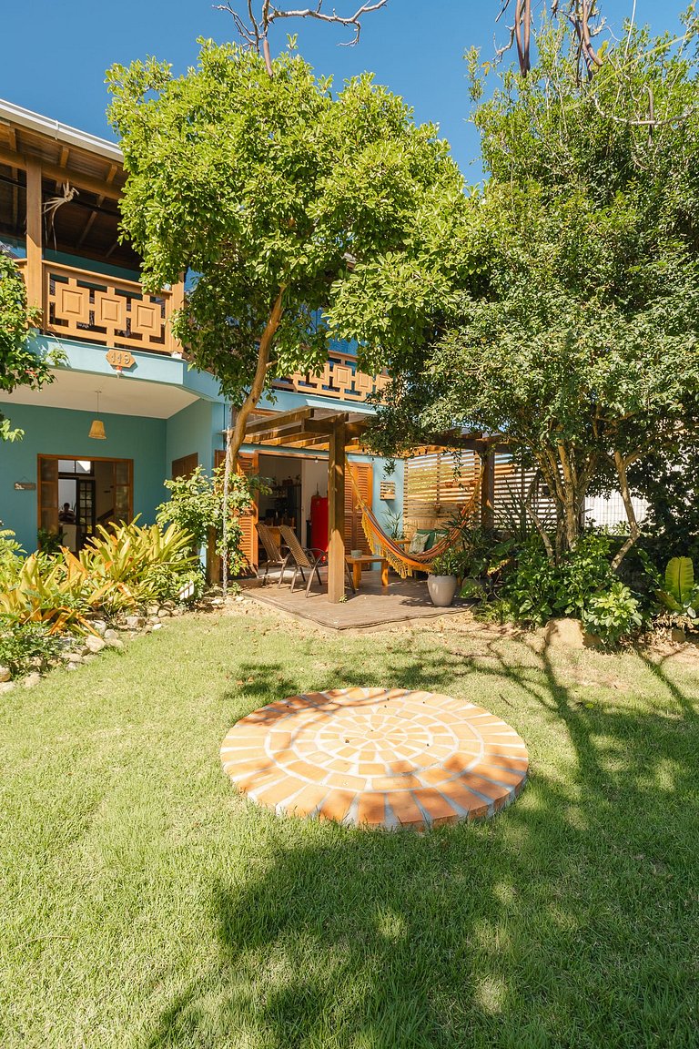 Casa Azul na Barra de Ibiraquera